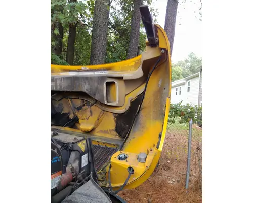 INTERNATIONAL 4300 2002-2009 HOOD
