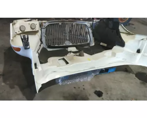 INTERNATIONAL 4300 2002-2009 HOOD
