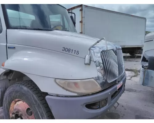 INTERNATIONAL 4300 2002-2009 HOOD