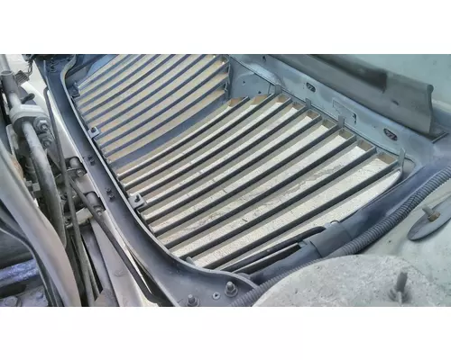 INTERNATIONAL 4300 2002-2009 HOOD