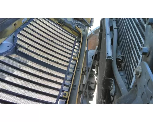 INTERNATIONAL 4300 2002-2009 HOOD