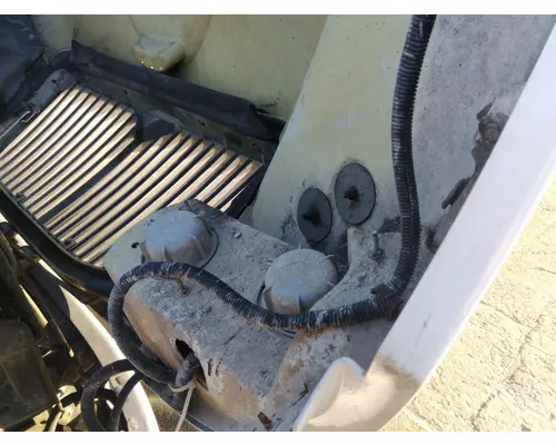 INTERNATIONAL 4300 2002-2009 HOOD