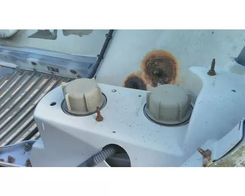 INTERNATIONAL 4300 2002-2009 HOOD