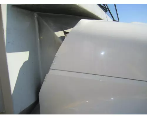 INTERNATIONAL 4300 2002-2019 HOOD