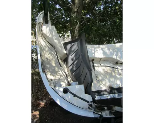 INTERNATIONAL 4300 2002-2019 HOOD