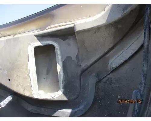 INTERNATIONAL 4300 2002-2019 HOOD
