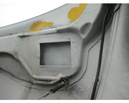 INTERNATIONAL 4300 2002-2019 HOOD