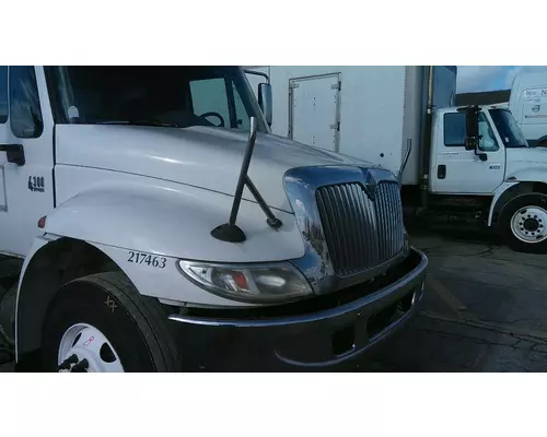 INTERNATIONAL 4300 2002-2019 HOOD