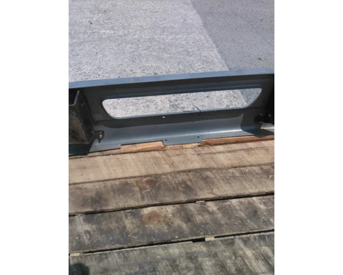 INTERNATIONAL 4300 2002-2020 BUMPER ASSEMBLY, FRONT