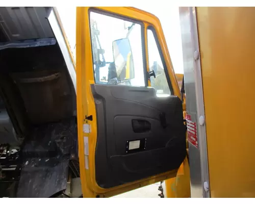 INTERNATIONAL 4300 2002-2020 DOOR ASSEMBLY, FRONT