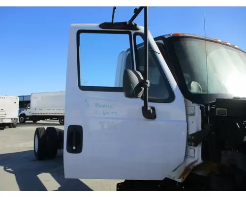 INTERNATIONAL 4300 2002-2020 DOOR ASSEMBLY, FRONT