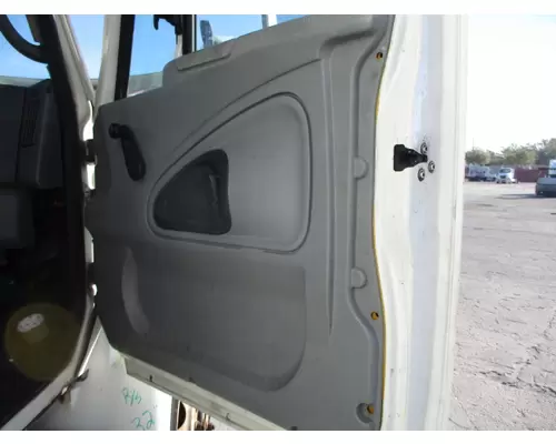 INTERNATIONAL 4300 2002-2020 DOOR ASSEMBLY, FRONT