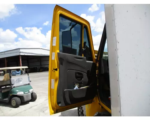 INTERNATIONAL 4300 2002-2020 DOOR ASSEMBLY, FRONT