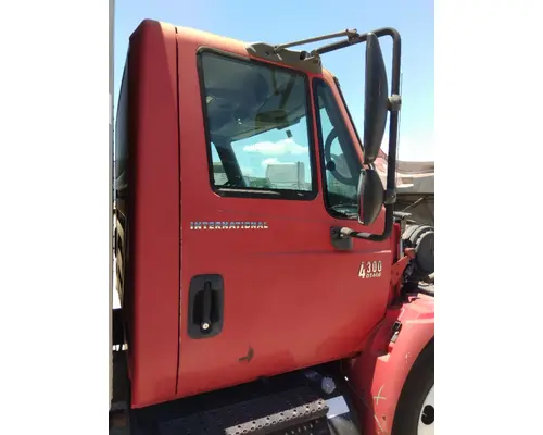 INTERNATIONAL 4300 2002-2020 DOOR ASSEMBLY, FRONT
