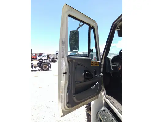 INTERNATIONAL 4300 2002-2020 DOOR ASSEMBLY, FRONT