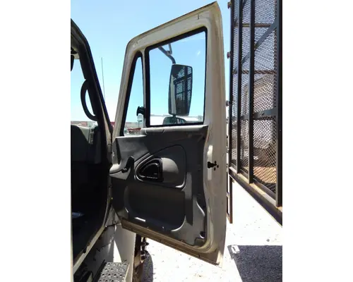 INTERNATIONAL 4300 2002-2020 DOOR ASSEMBLY, FRONT