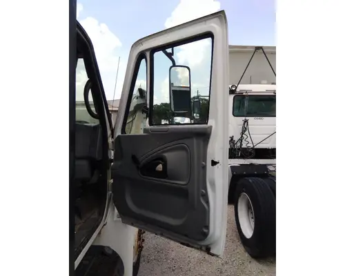 INTERNATIONAL 4300 2002-2020 DOOR ASSEMBLY, FRONT