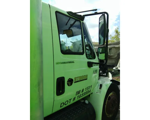INTERNATIONAL 4300 2002-2020 DOOR ASSEMBLY, FRONT