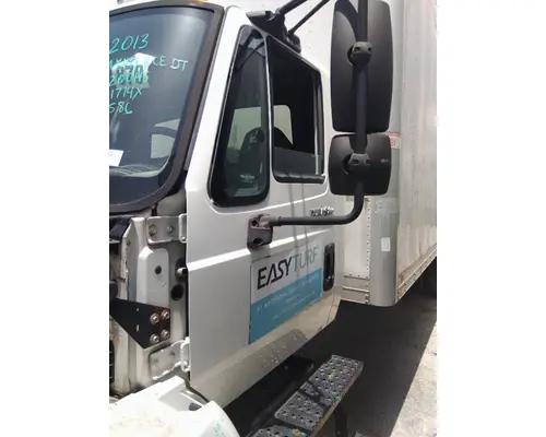 INTERNATIONAL 4300 2002-2020 DOOR ASSEMBLY, FRONT
