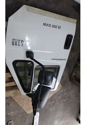 INTERNATIONAL 4300 2002-2020 DOOR ASSEMBLY, FRONT