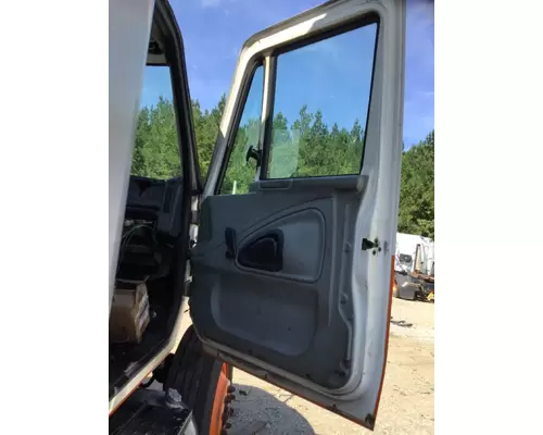 INTERNATIONAL 4300 2002-2020 DOOR ASSEMBLY, FRONT
