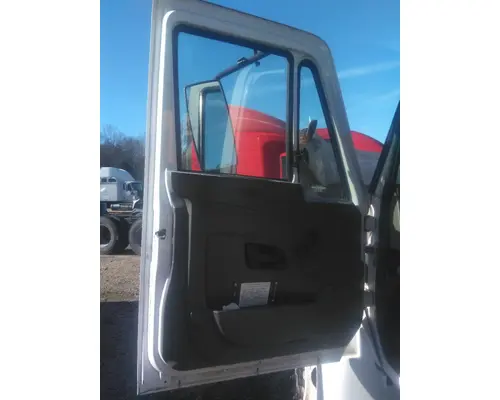 INTERNATIONAL 4300 2002-2020 DOOR ASSEMBLY, FRONT