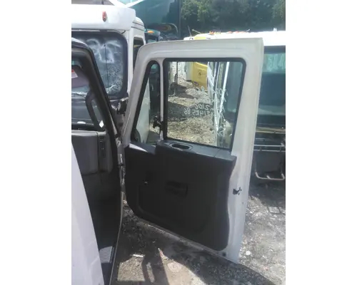 INTERNATIONAL 4300 2002-2020 DOOR ASSEMBLY, FRONT