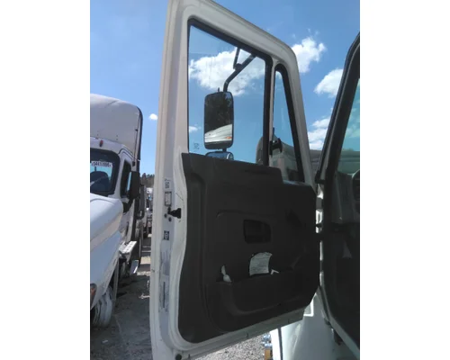 INTERNATIONAL 4300 2002-2020 DOOR ASSEMBLY, FRONT