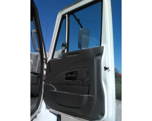 INTERNATIONAL 4300 2002-2020 DOOR ASSEMBLY, FRONT