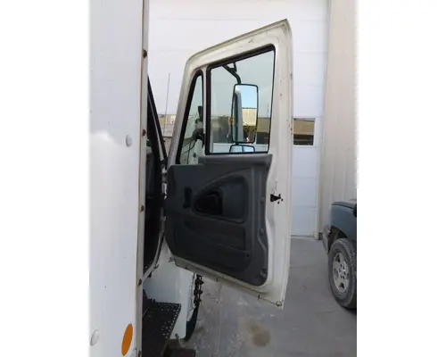 INTERNATIONAL 4300 2002-2020 DOOR ASSEMBLY, FRONT