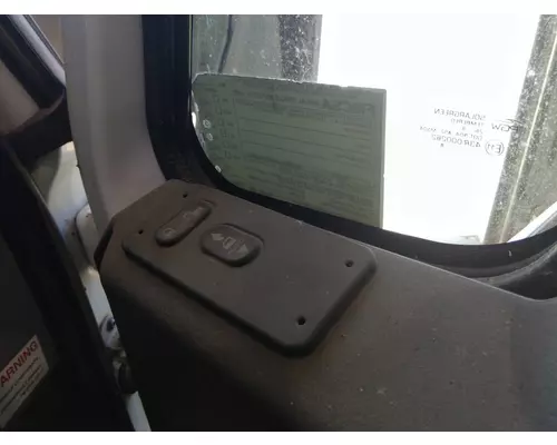 INTERNATIONAL 4300 2002-2020 DOOR ASSEMBLY, FRONT