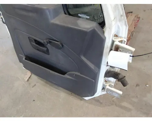 INTERNATIONAL 4300 2002-2020 DOOR ASSEMBLY, FRONT