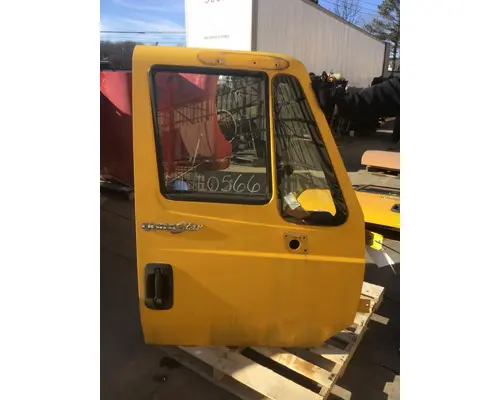 INTERNATIONAL 4300 2002-2020 DOOR ASSEMBLY, FRONT