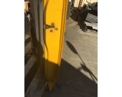 INTERNATIONAL 4300 2002-2020 DOOR ASSEMBLY, FRONT