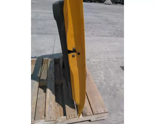 INTERNATIONAL 4300 2002-2020 DOOR ASSEMBLY, FRONT
