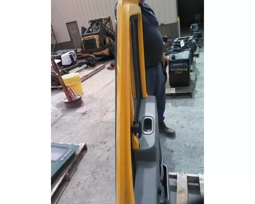 INTERNATIONAL 4300 2002-2020 DOOR ASSEMBLY, FRONT