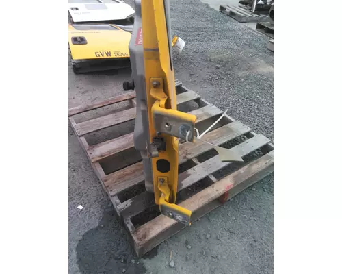 INTERNATIONAL 4300 2002-2020 DOOR ASSEMBLY, FRONT