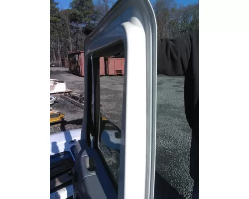 INTERNATIONAL 4300 2002-2020 DOOR ASSEMBLY, FRONT
