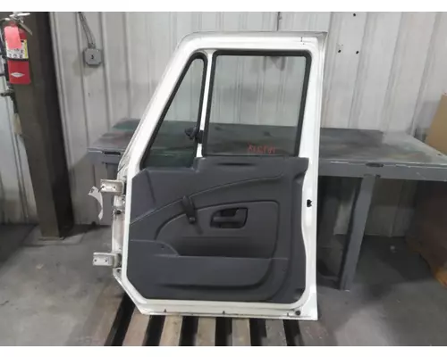 INTERNATIONAL 4300 2002-2020 DOOR ASSEMBLY, FRONT