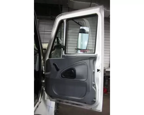 INTERNATIONAL 4300 2002-2020 DOOR ASSEMBLY, FRONT