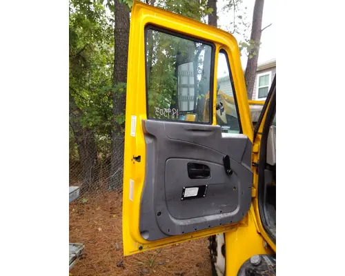 INTERNATIONAL 4300 2002-2020 DOOR ASSEMBLY, FRONT