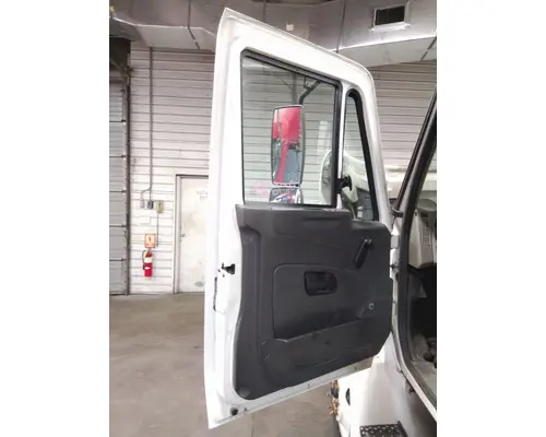 INTERNATIONAL 4300 2002-2020 DOOR ASSEMBLY, FRONT