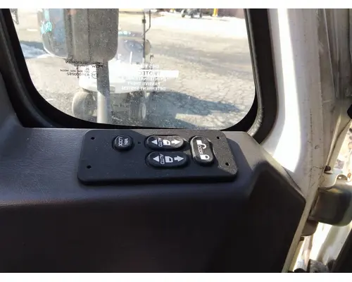 INTERNATIONAL 4300 2002-2020 DOOR ASSEMBLY, FRONT