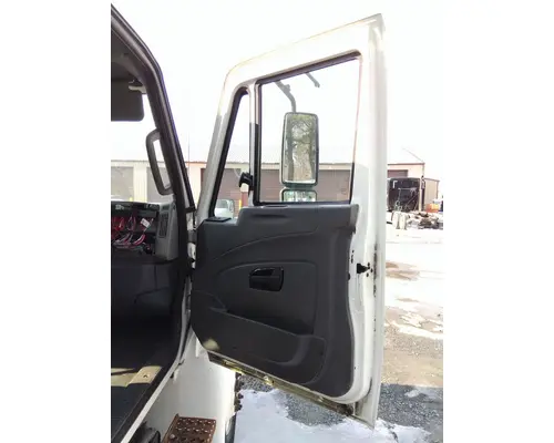 INTERNATIONAL 4300 2002-2020 DOOR ASSEMBLY, FRONT