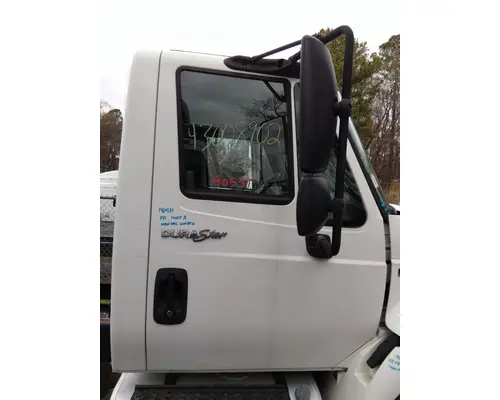 INTERNATIONAL 4300 2002-2020 DOOR ASSEMBLY, FRONT