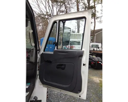 INTERNATIONAL 4300 2002-2020 DOOR ASSEMBLY, FRONT
