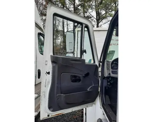 INTERNATIONAL 4300 2002-2020 DOOR ASSEMBLY, FRONT