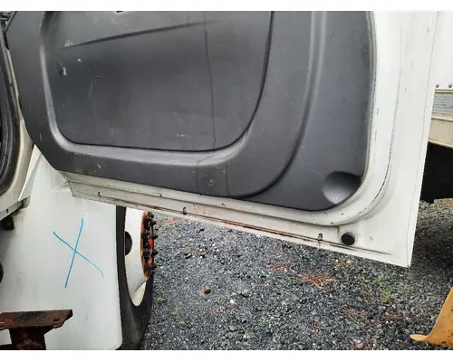 INTERNATIONAL 4300 2002-2020 DOOR ASSEMBLY, FRONT