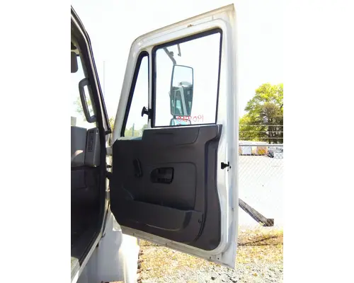 INTERNATIONAL 4300 2002-2020 DOOR ASSEMBLY, FRONT