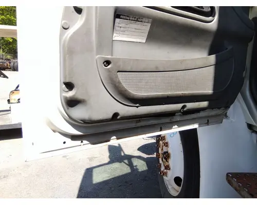 INTERNATIONAL 4300 2002-2020 DOOR ASSEMBLY, FRONT